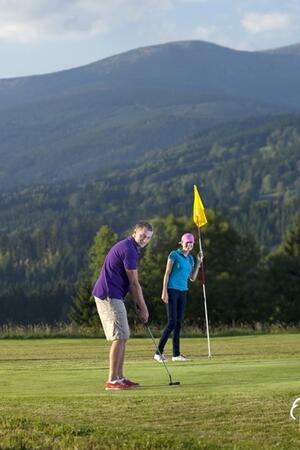 Amatérský akademický golf Benecko