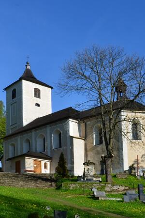 Hřbitovní kostel Horní Maršov